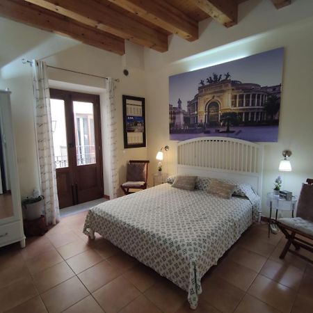 Casetta In Centro Guascone Apartment ปาแลร์โม ภายนอก รูปภาพ